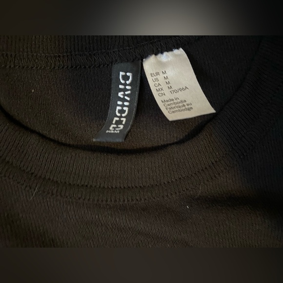 Angelic Body-Con Dress - Picture 3 of 3